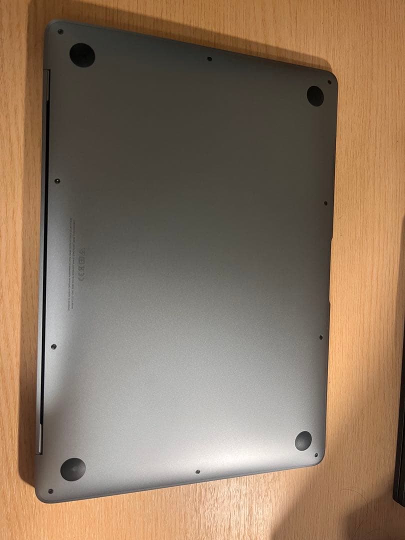 MacBook Air M1 (2020)13.3インチ