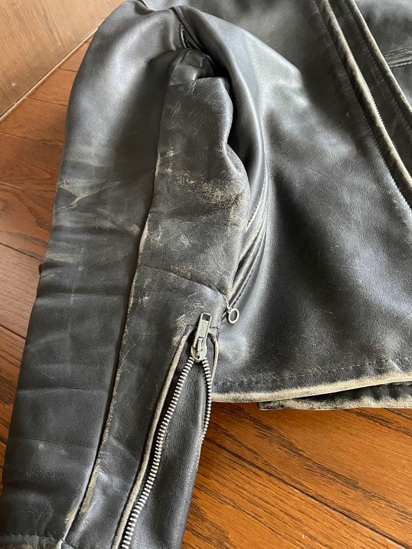 しょう　Schottシングルライダース