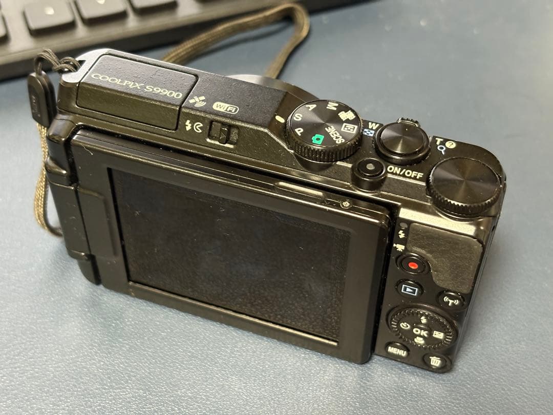 Nikon COOLPIX s9900 30倍ズーム デジタルカメラ