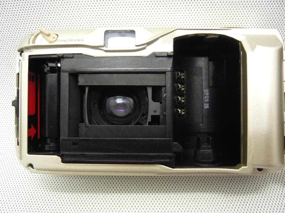 OLIMPUS 　フィルムカメラ　µ【m j u:】－Ⅱ リモコン付き