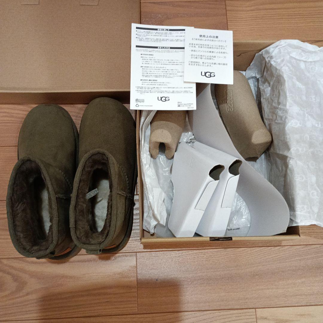 正規品　UGG クラシックミニ　W8