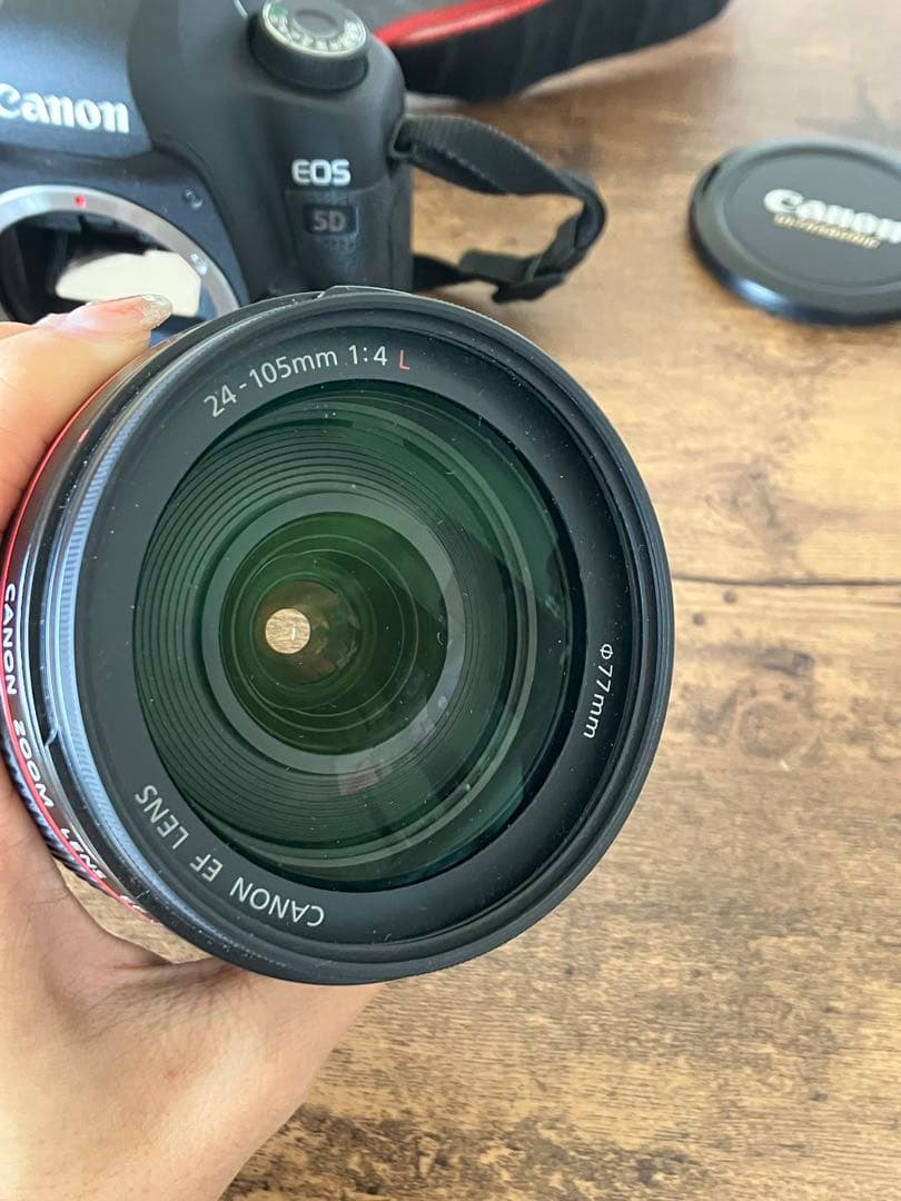 Canon 5D Mark2 カメラ　24-105mm レンズ　SDカード付き