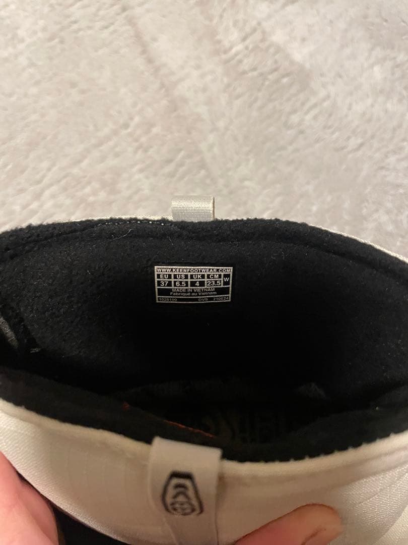 keen スノーブーツ
