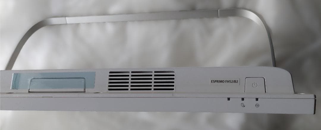 美品 富士通 FMV デスクトップPC ESPRIMO FMVF52B2W