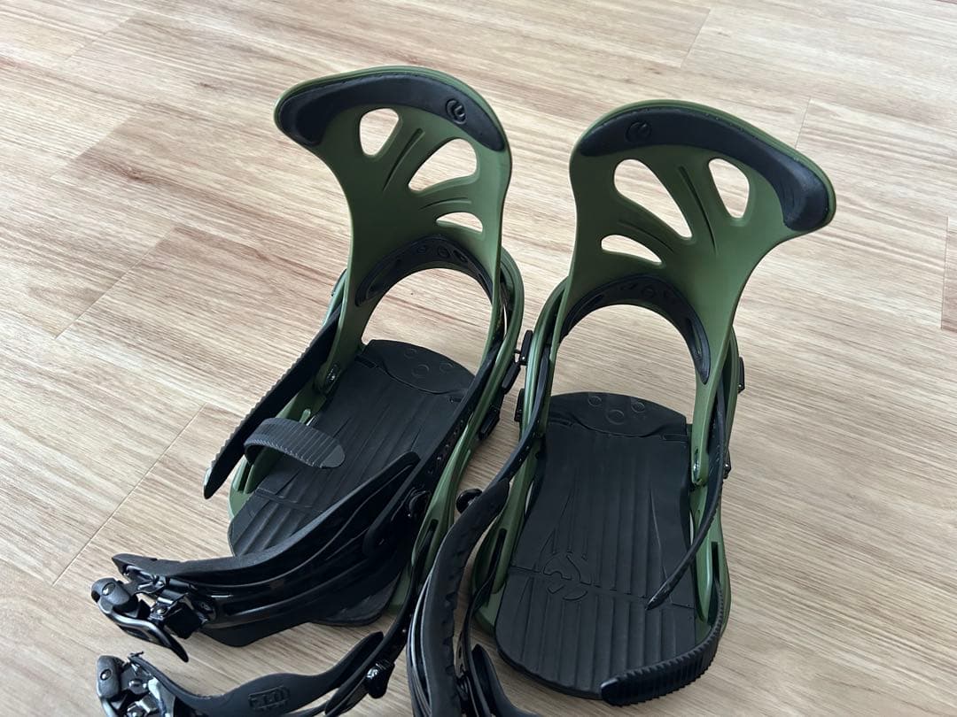 FLUX 花柄ビンディング オリーブグリーン　GS