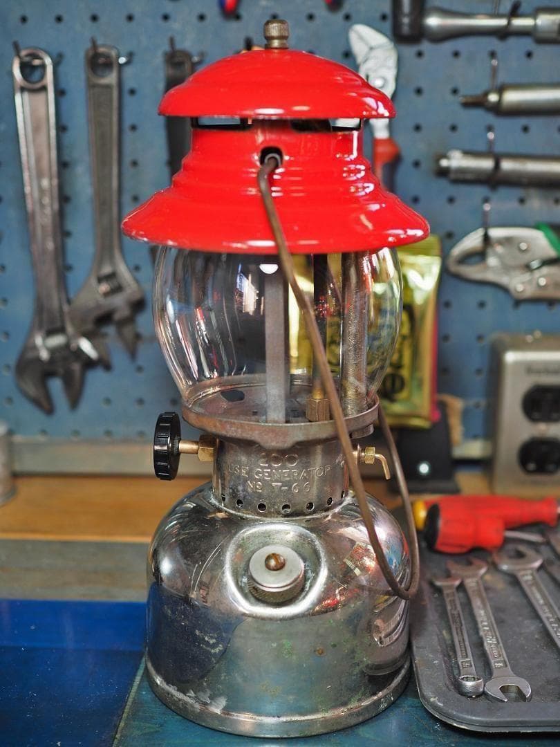 メッキタンクの赤ランタン 1951年2月 カナダコールマン 200　r20