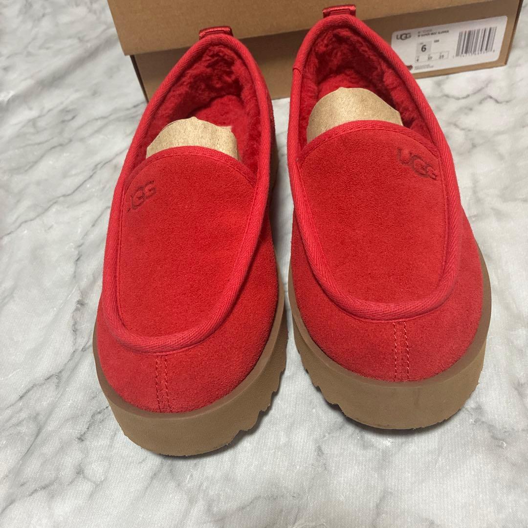 【極美品】UGG アグ モカシン 完売カラーリボンレッド