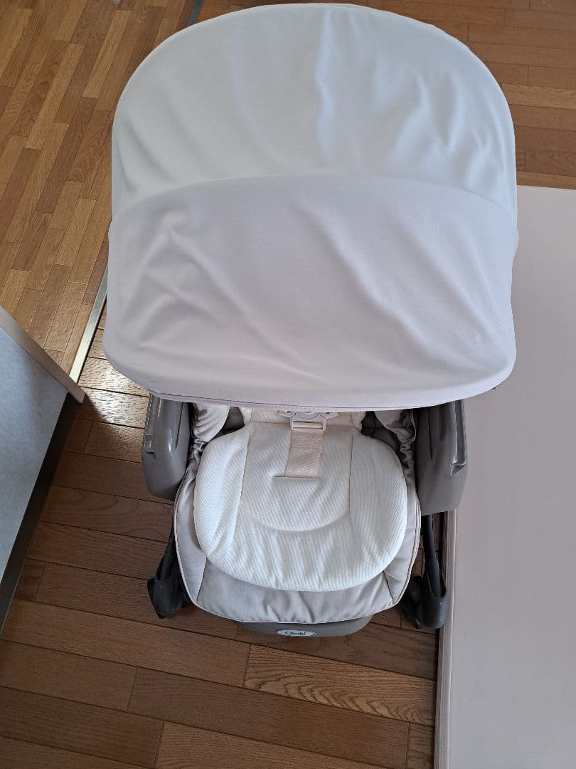 [美品]ネムリラ コードレス AUTO SWING バッテリー&アダプター未使用