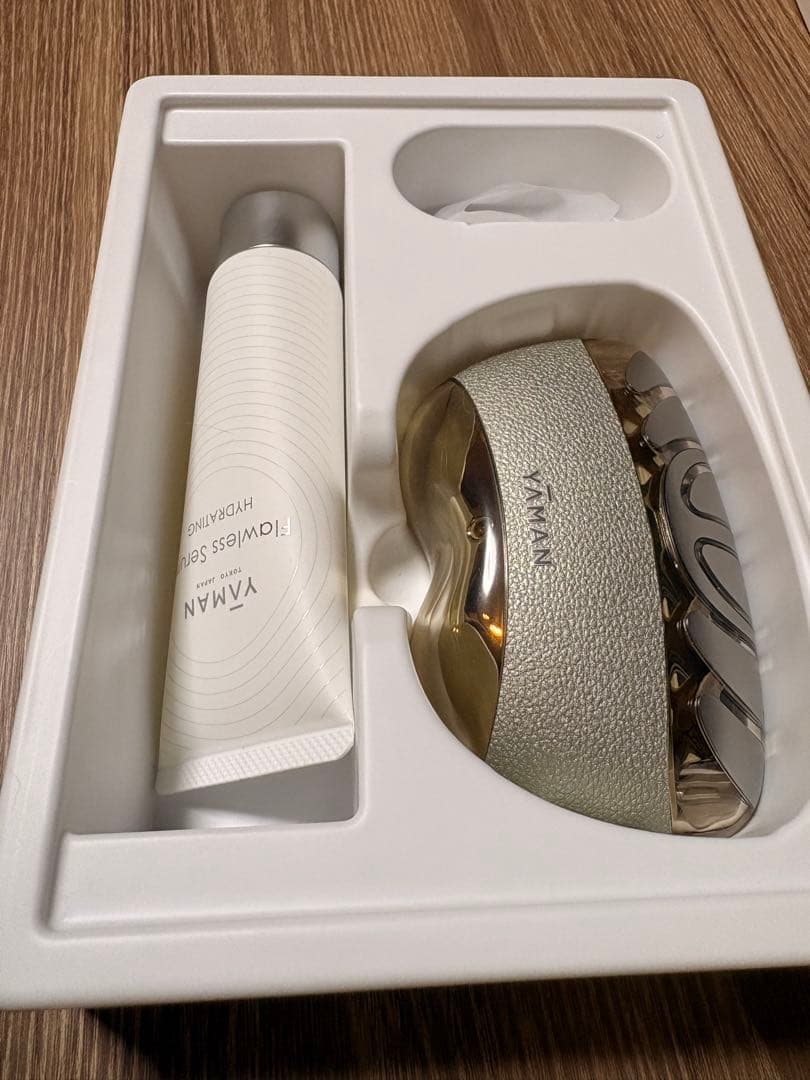 ☆美品☆YAMAN リフトロジー YJFD1N☆美顔器