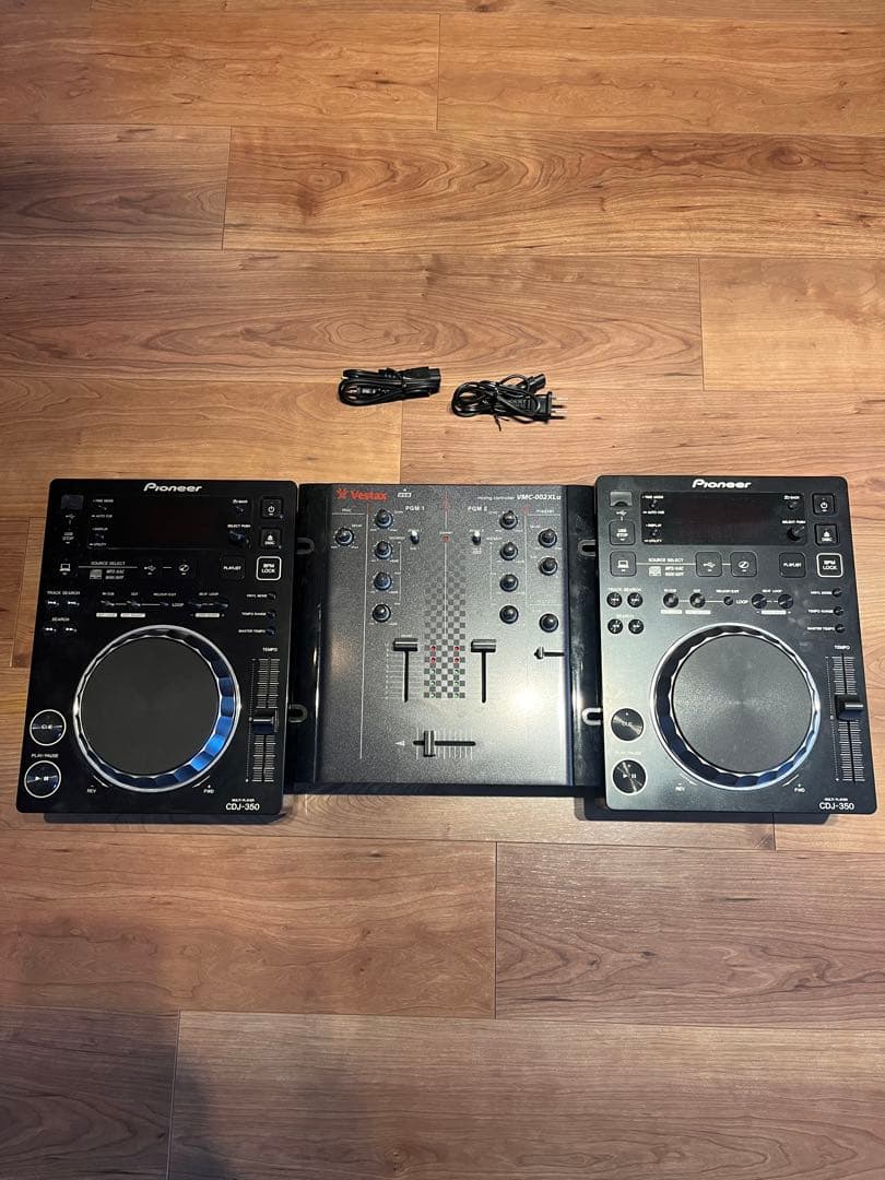 Pioneer CDJ-350×2 Vestax VMC-002XLu
