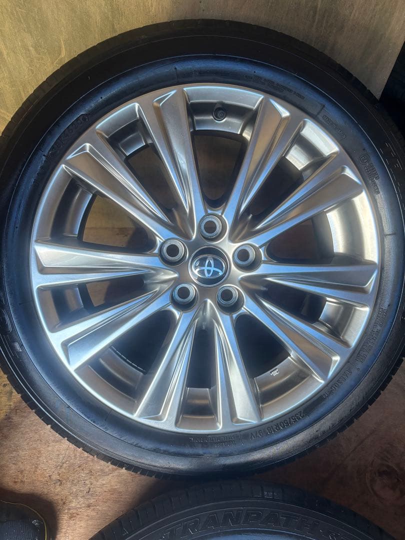 【送料込】アルファード　ヴェルファイア 30系　ホイール付タイヤ