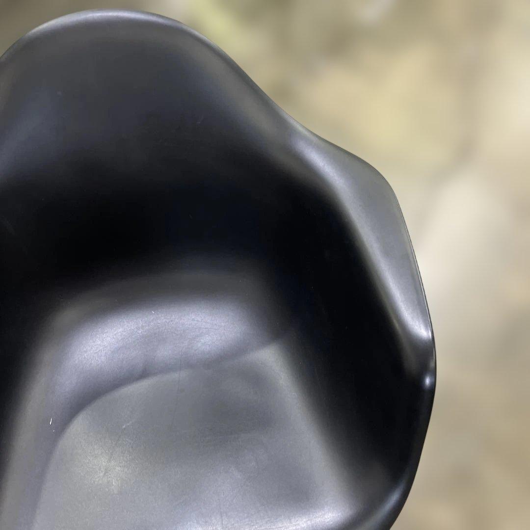 【イームズ】◇ ロッカーベース◆シェルアームチェア◇ヴィトラ社◆