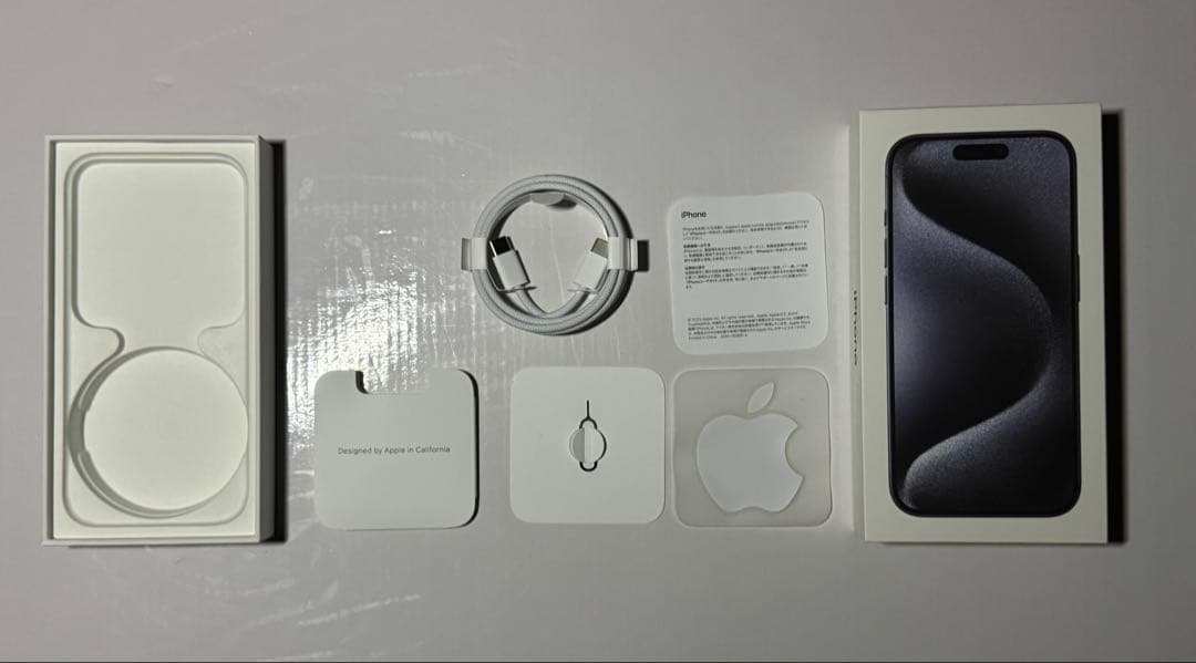 【極美品】iPhone 15 Pro ブルーチタニウム 本体 128GB