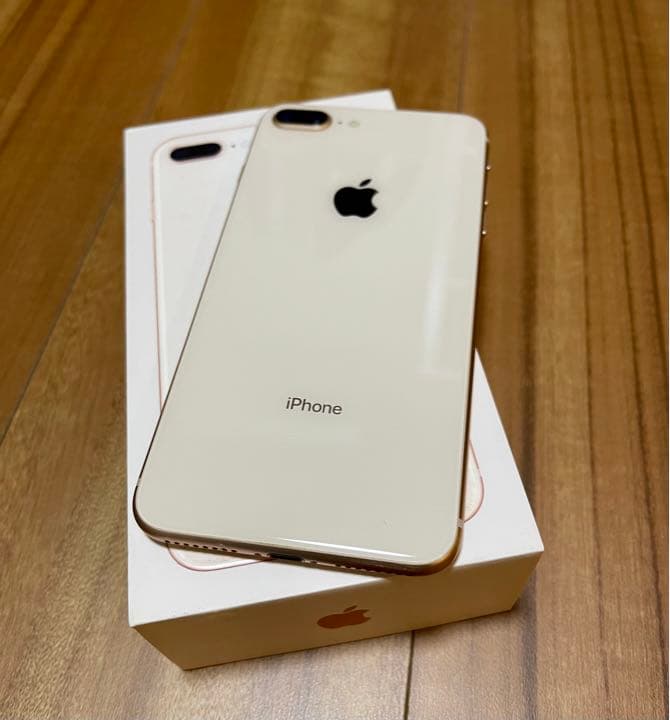 Apple iPhone 8 Plus GOLD 64GB SIMフリー