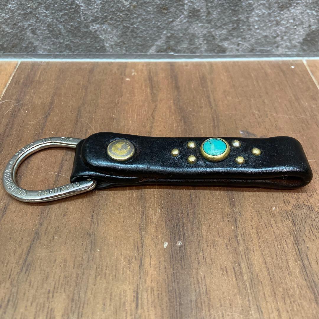 HTC キーホルダー ターコイズ スタッズ スタンダードカリフォルニア