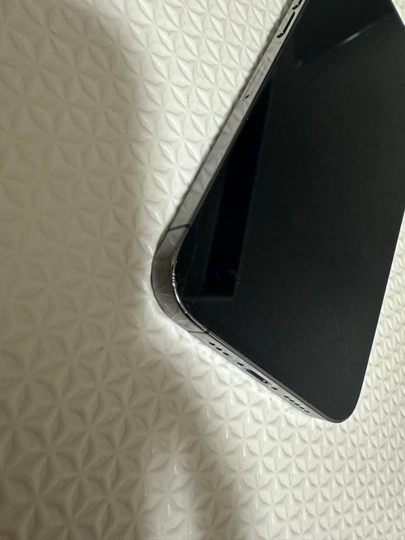 Apple iPhone 13 Pro グラファイト 本体　SIMフリー