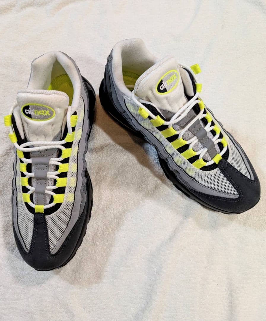 毎日値下げ　ナイキ エアマックス95 イエローグラデ 2020☆正規品☆美品☆