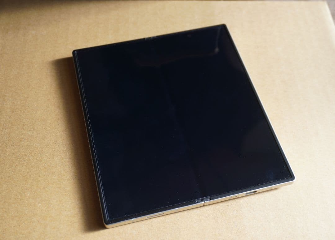 ​【国内版】Galaxy Z Fold6 ホワイト 256GB SIMフリー