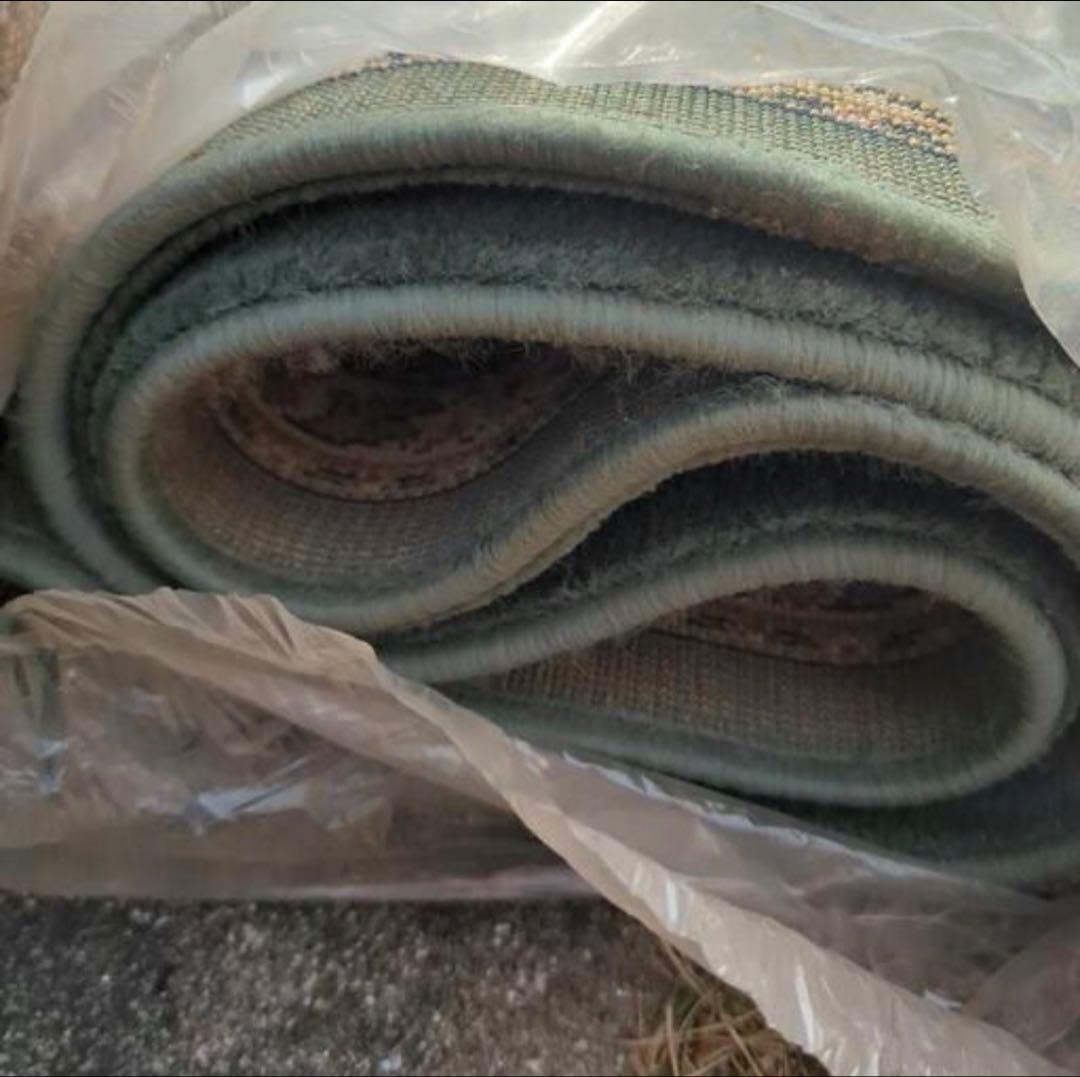 値下げベルギー(170×230)上質ラグ,絨毯