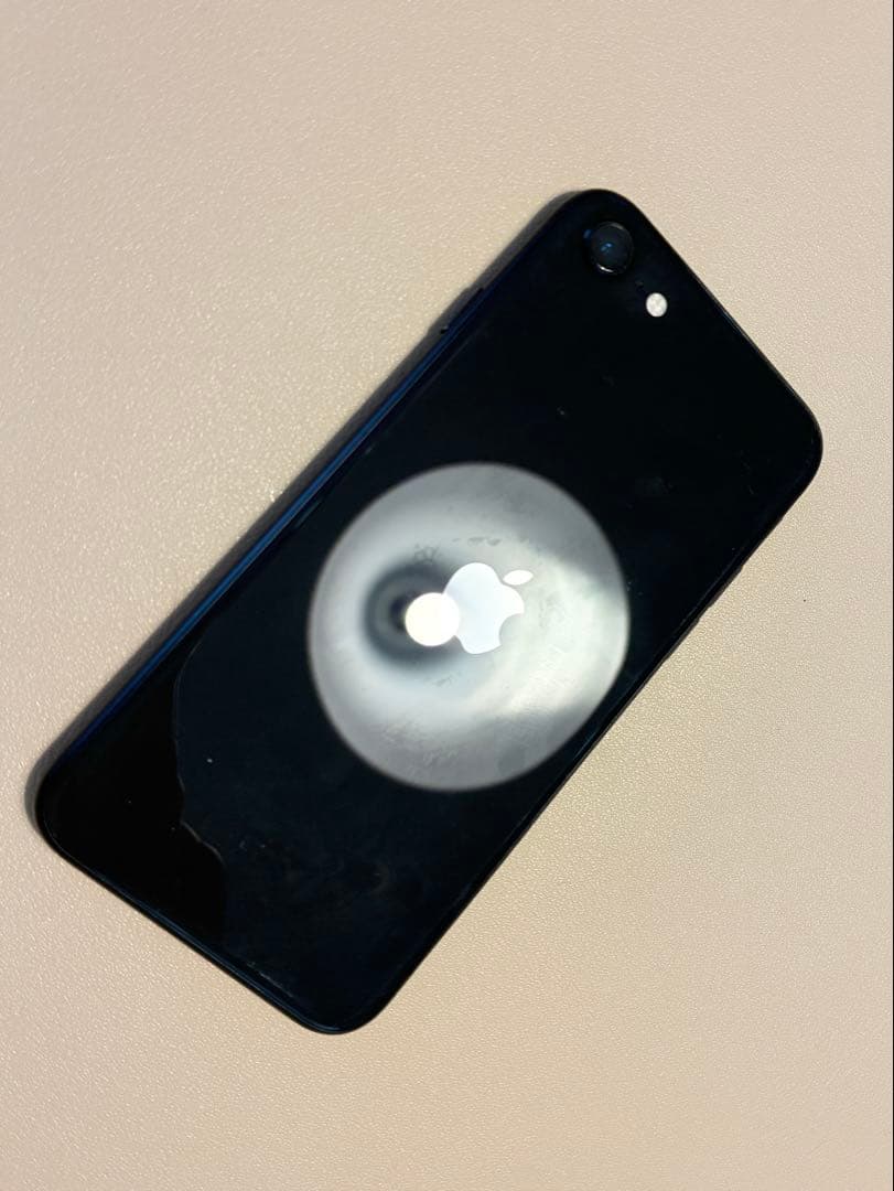 iPhone se2 ブラック 64GB バッテリー73％