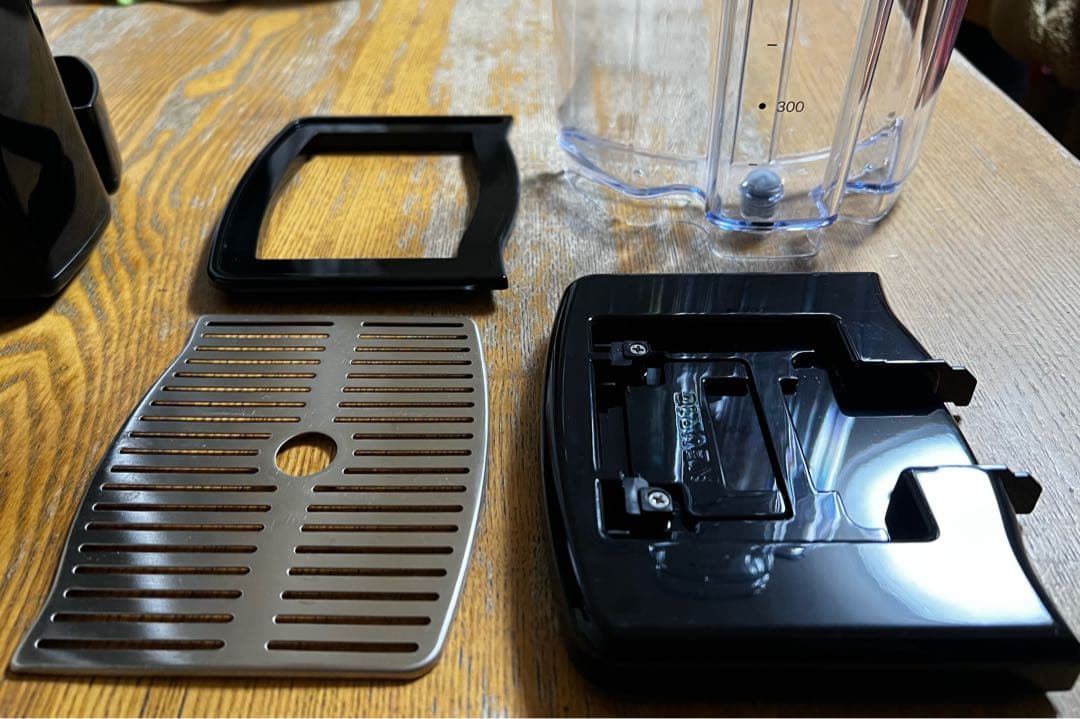 KEURIG BS240 コーヒーメーカー ネオブラック　箱、説明書有り