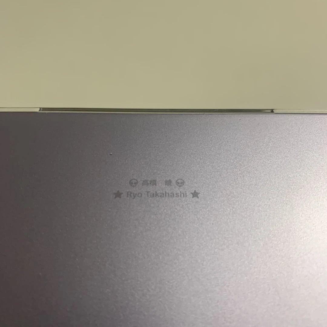 刻印入り air m3 13 インチ　ケースとペーパーライクフィルム付き