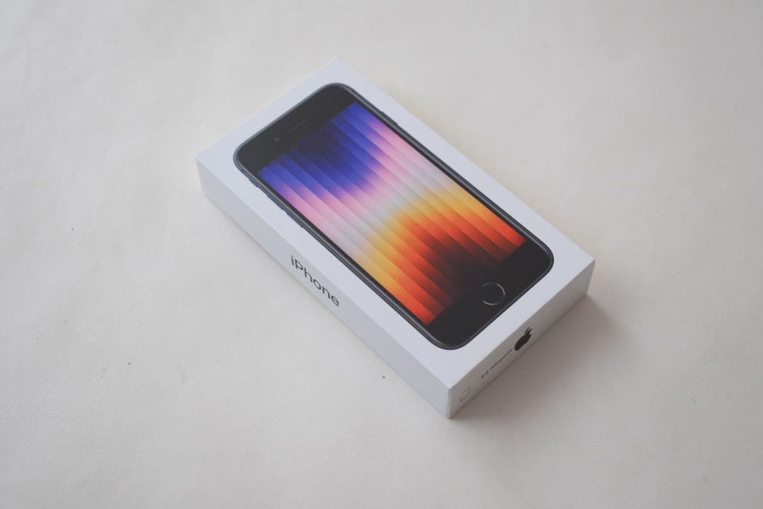 当日発送 新品 iPhoneSE 3 ミッドナイト 64gb SIMフリー