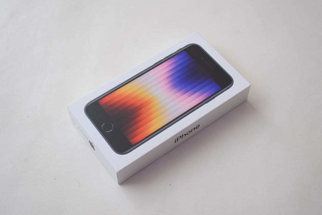 当日発送 新品 iPhoneSE 3 ミッドナイト 64gb SIMフリー