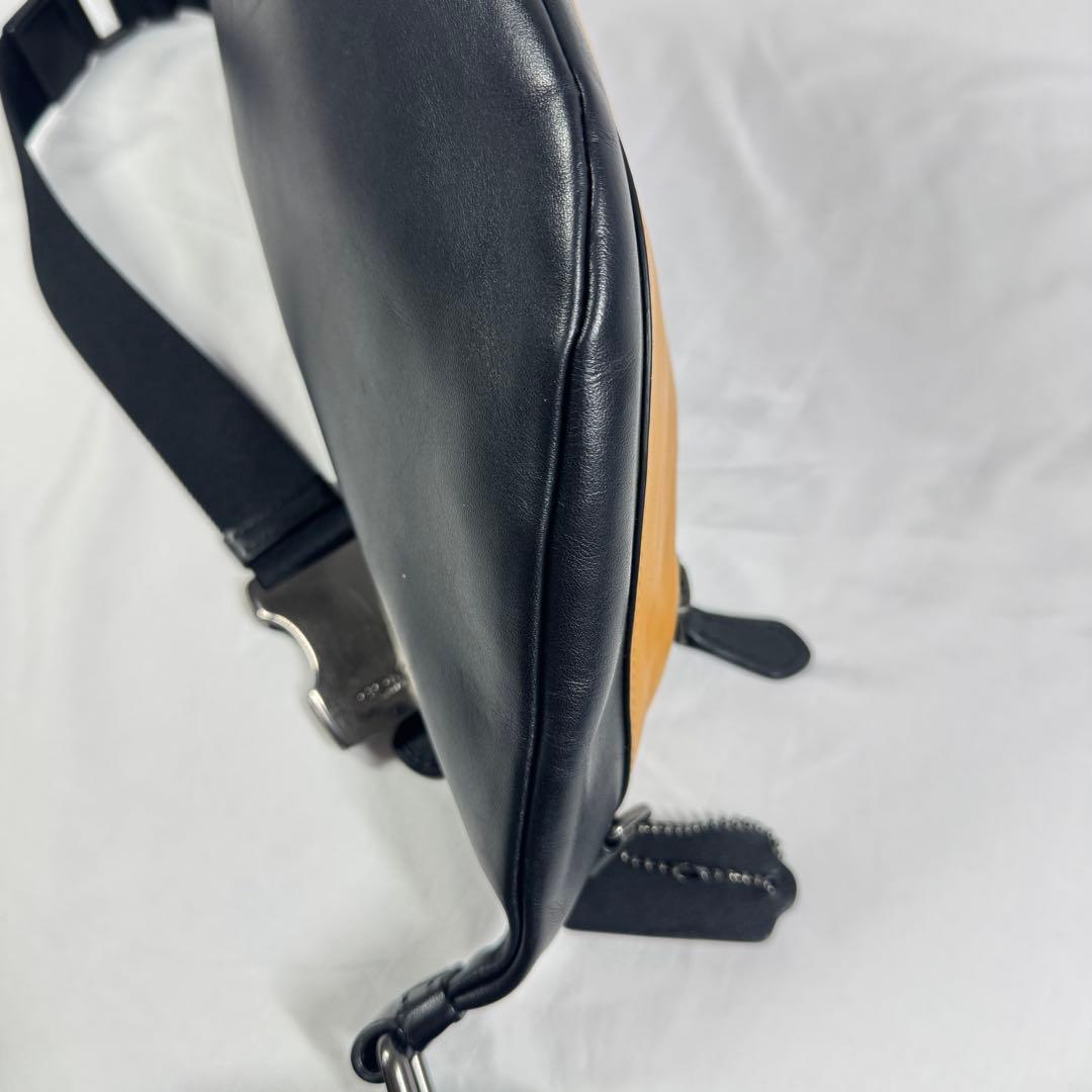 コーチ COACH ボディバッグ 肩掛け ショルダーバッグ