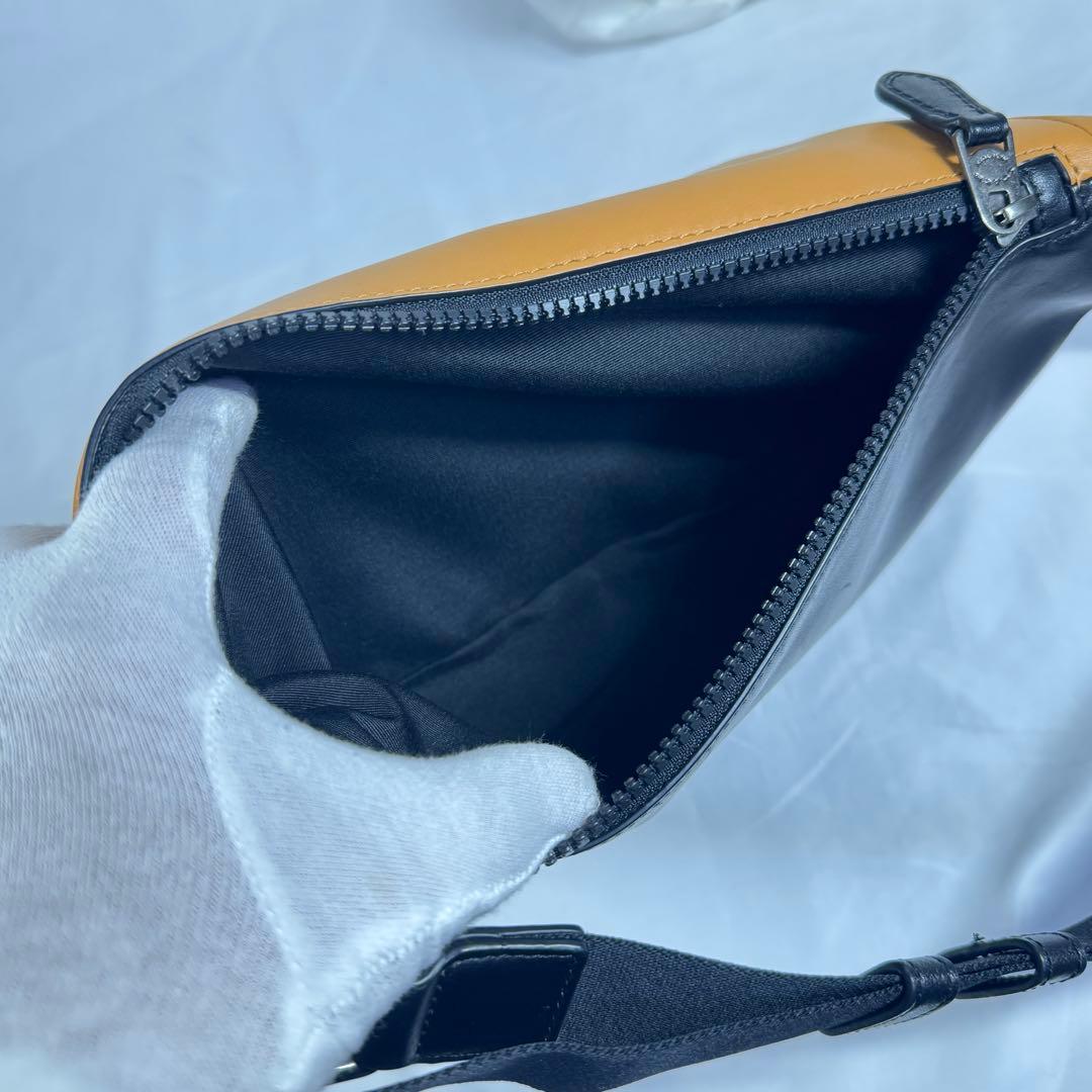 コーチ COACH ボディバッグ 肩掛け ショルダーバッグ