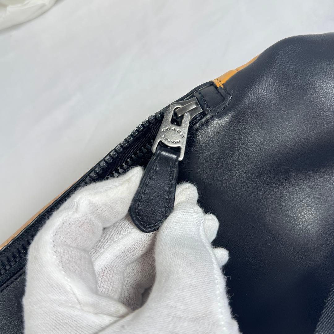 コーチ COACH ボディバッグ 肩掛け ショルダーバッグ