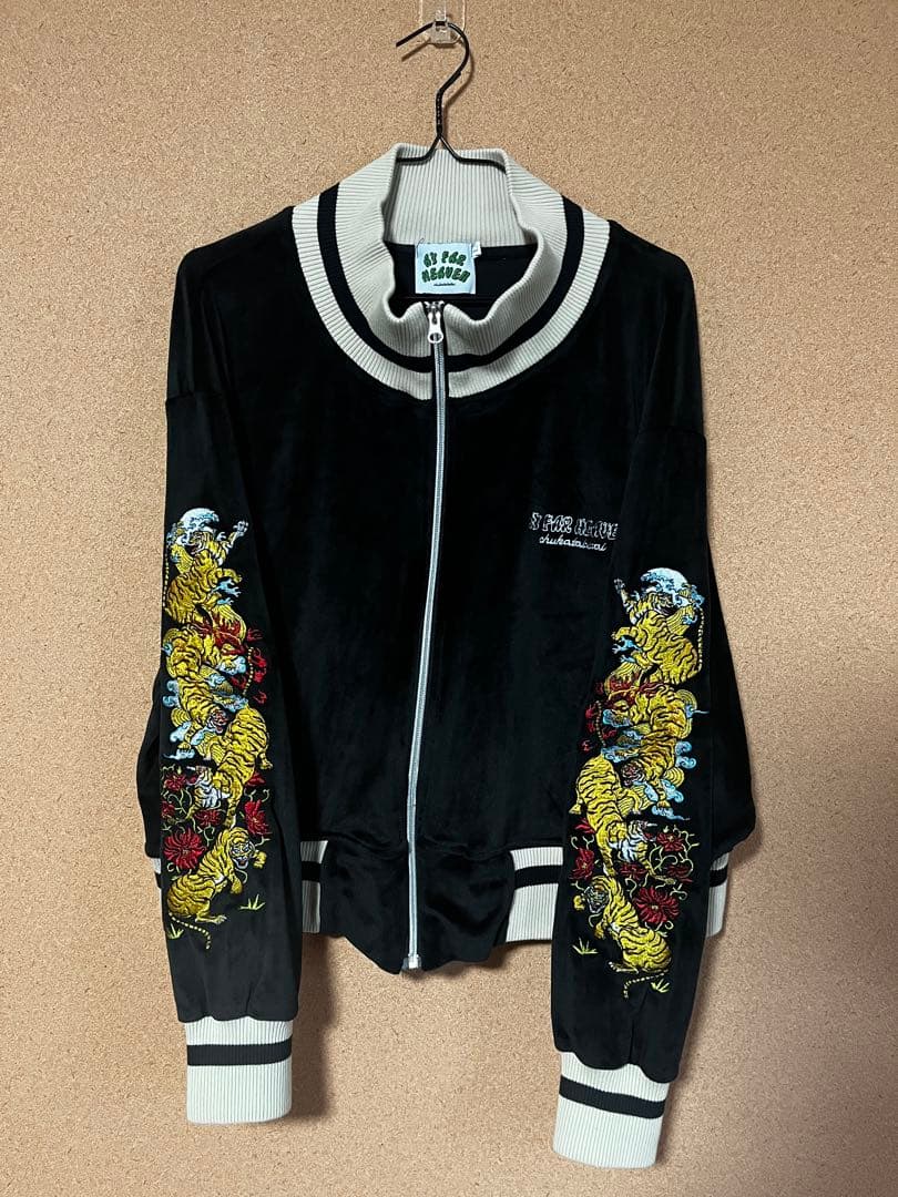 美品✨️ チュウカタベタイ Tiger track crop jacket 刺繍