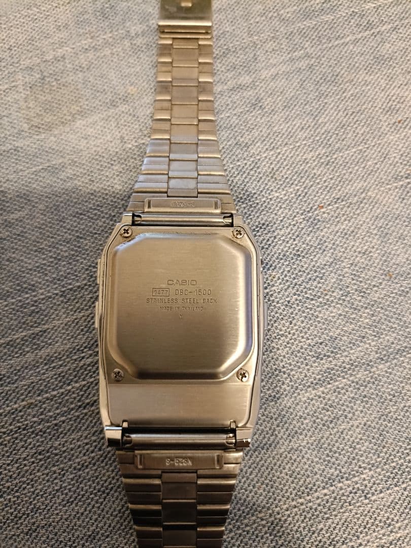 CASIO DATA BANK データバンク反転液晶　デジタル腕時計