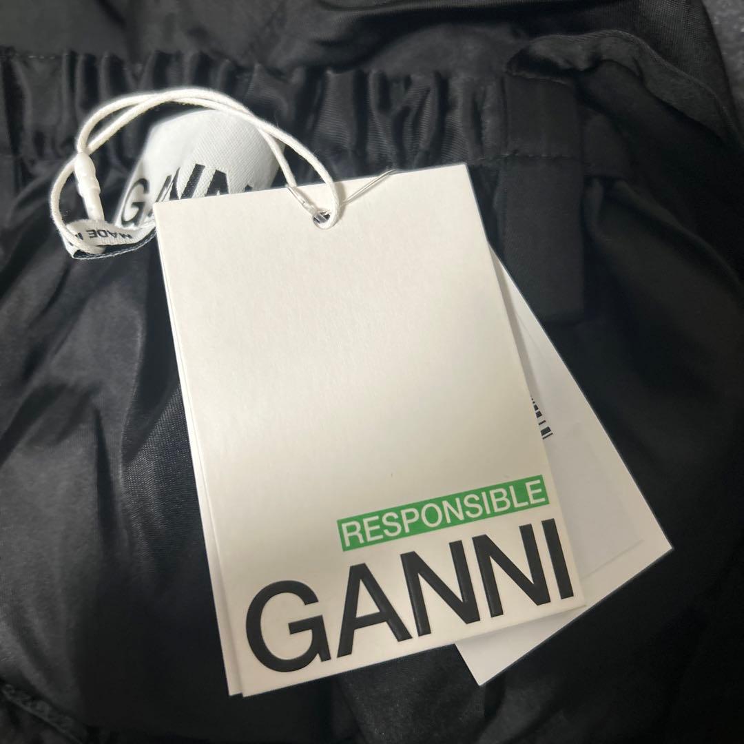 GANNI Duchesse Strap キャミソール　36サイズ　ガニー　黒