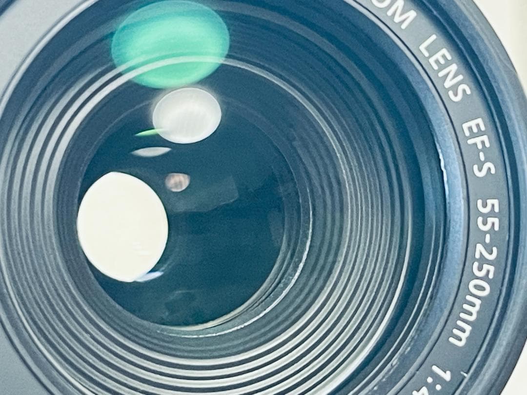 極美品☆キャノン EF-S 55-250mm IS II☆手ブレ補正付望遠レンズ