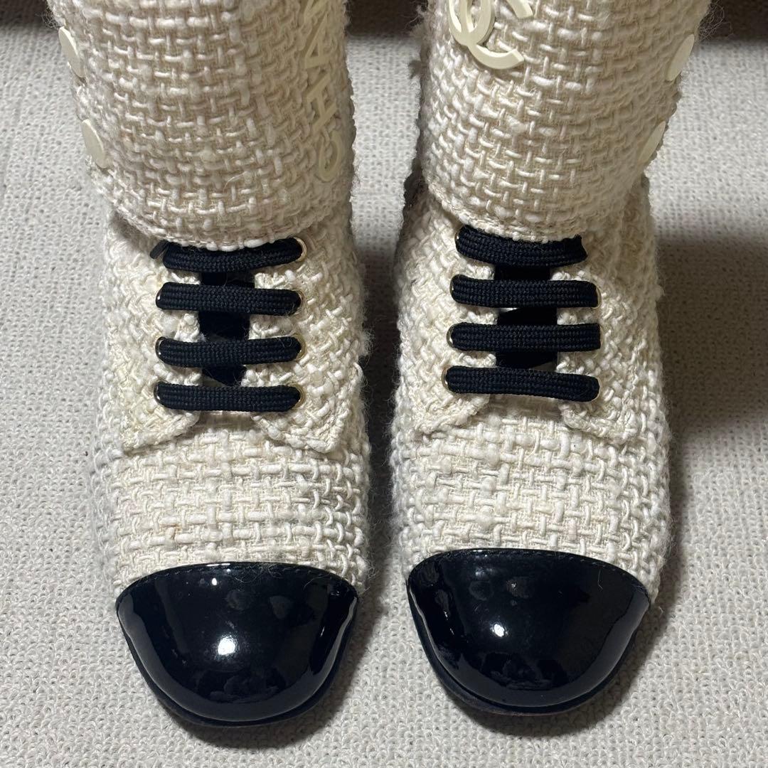 CHANEL ツイードブーツ　アイボリー　35