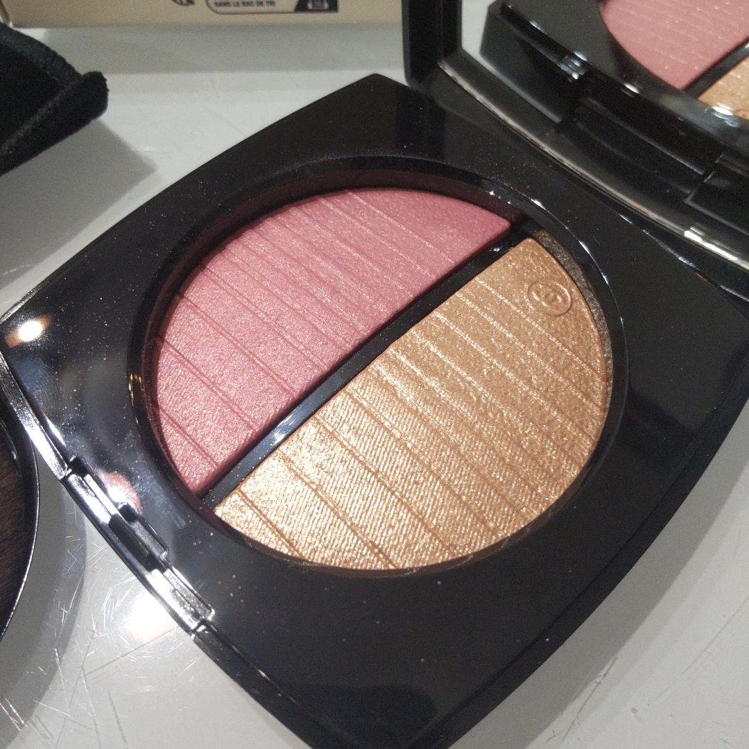 シャネル　レベージュヘルシーゴールデン　グロウパウダー