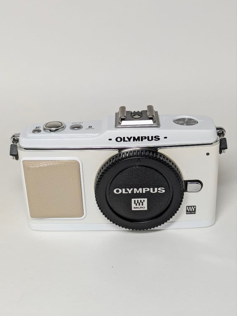 【美品】OLYMPUS ミラーレス一眼レフカメラ ホワイト