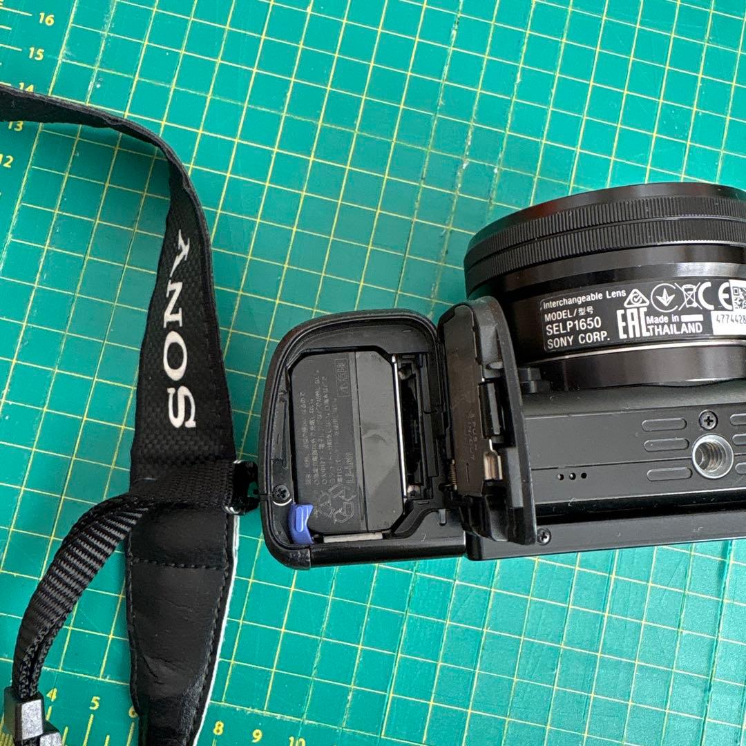 SONY α6000 ミラーレスカメラ ブラック