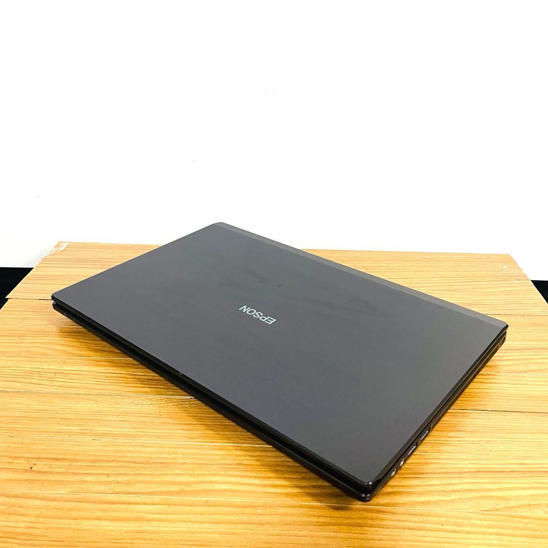 すぐ使える快適SSDノートパソコンWindows11オフィスDVDカメラ