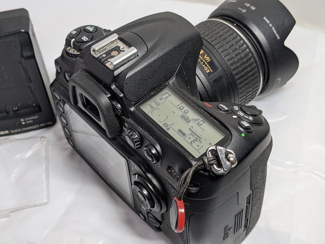 Nikon D300S カメラ AF-S DX NIKKOR 18-55mm