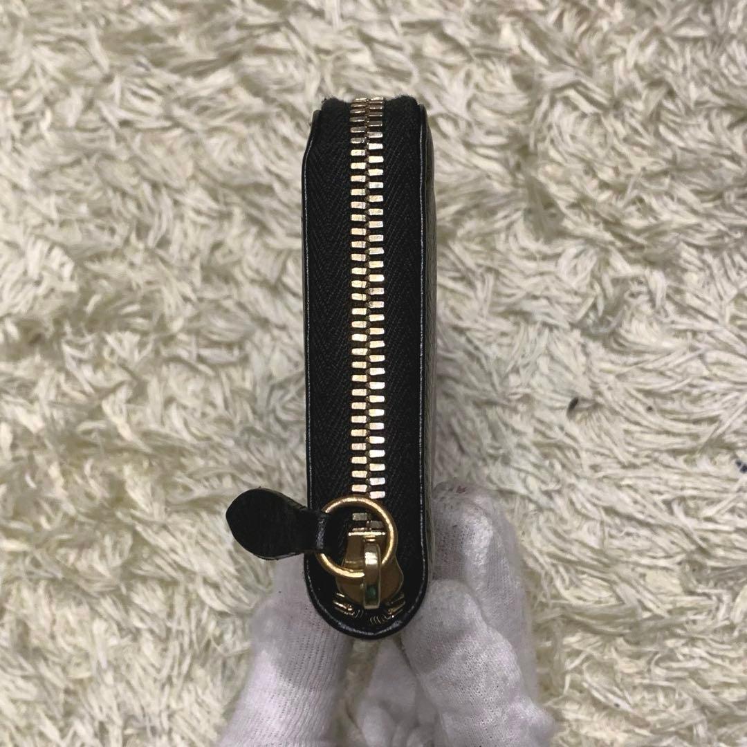 未使用級✨イルビゾンテ 長財布 ロゴ型押し ラウンドファスナー レザー ブラック