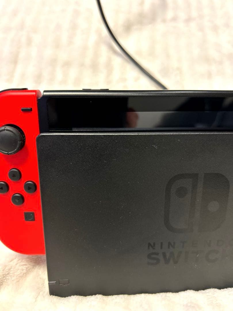 Nintendo Switch 本体 赤