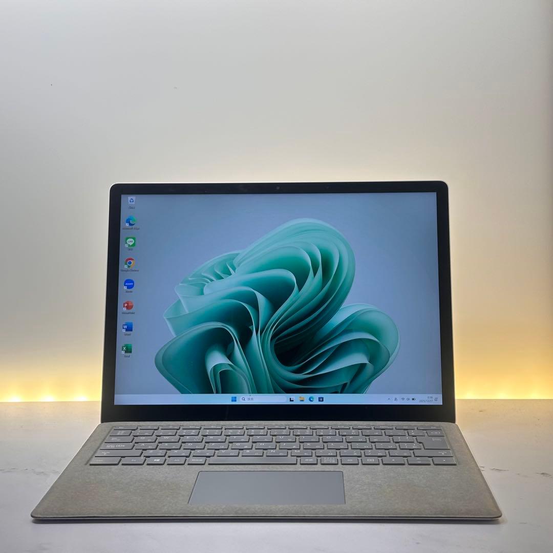 【特価品】【化粧箱付属】Surface Laptop Corei5/8/128