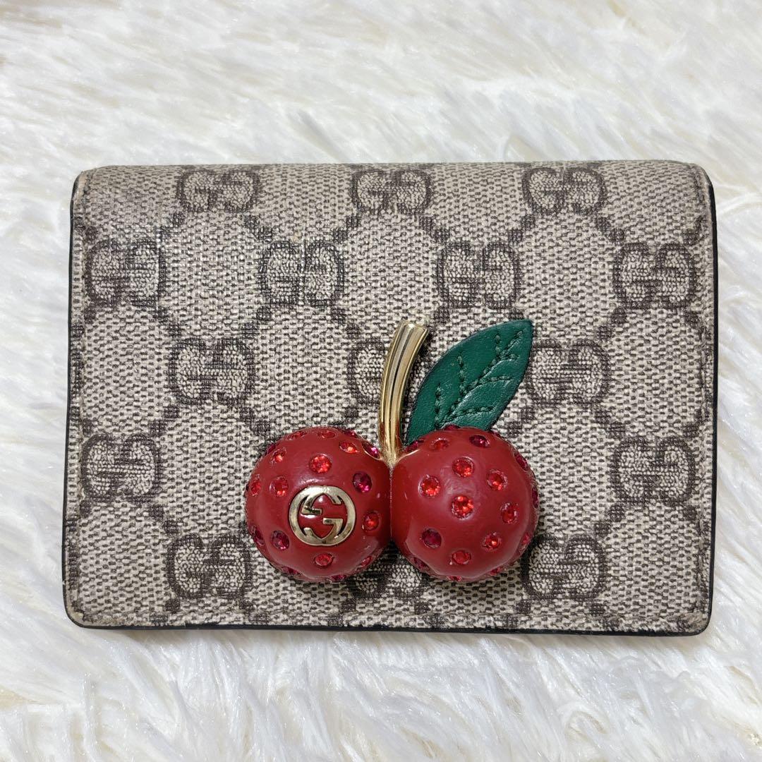 GUCCI ストーン抜けなし チェリー さくらんぼ 二つ折り財布 GG柄