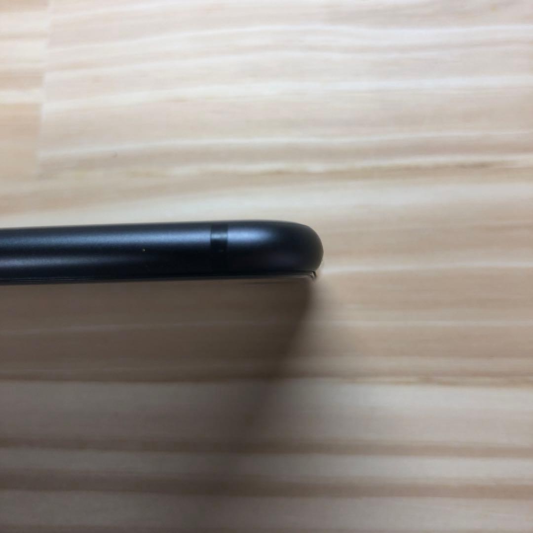 iPhone 8 本体　スペースグレイ 64 GB