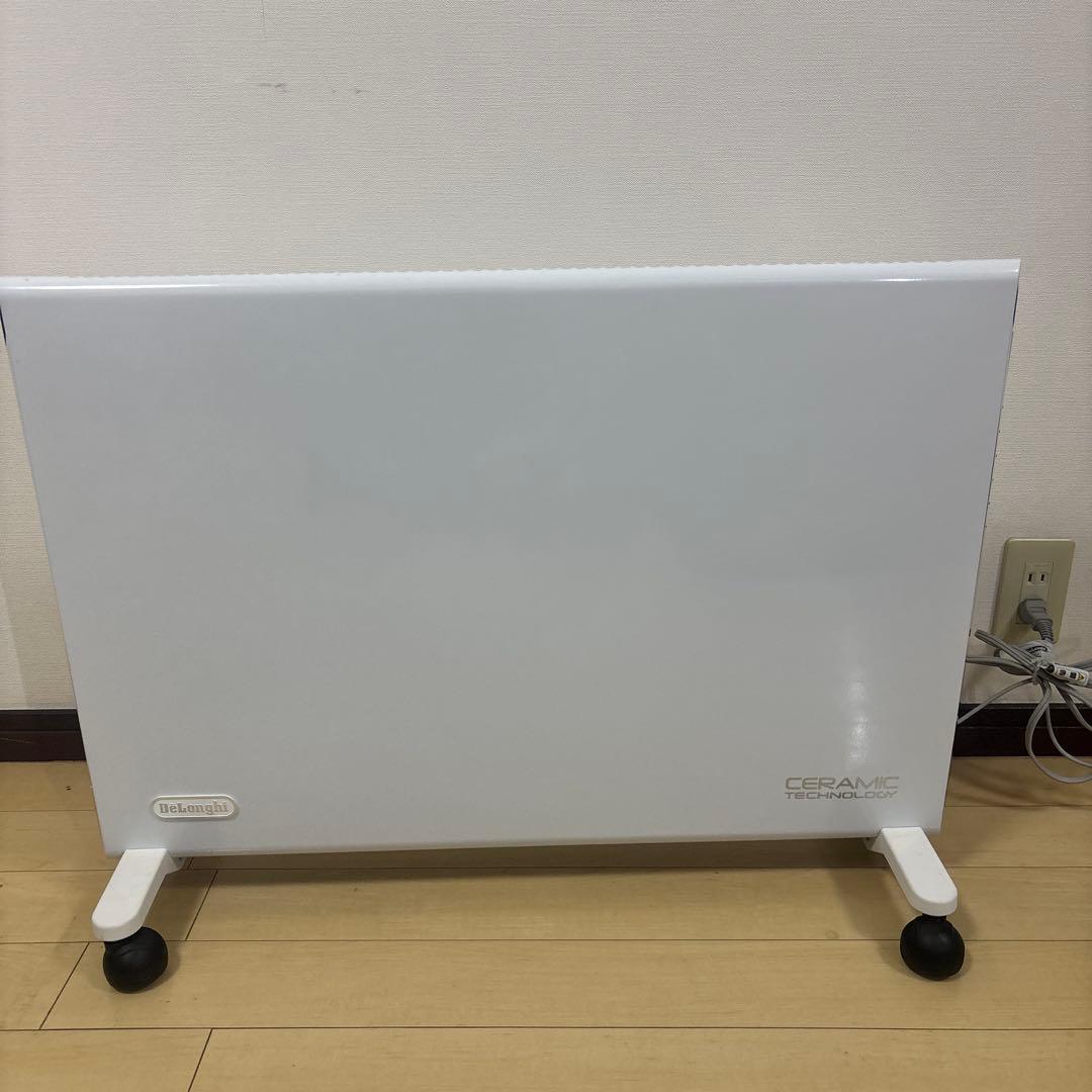 【美品】DeLonghi デロンギ　コンベクター　ヒーター　HXJ60L12