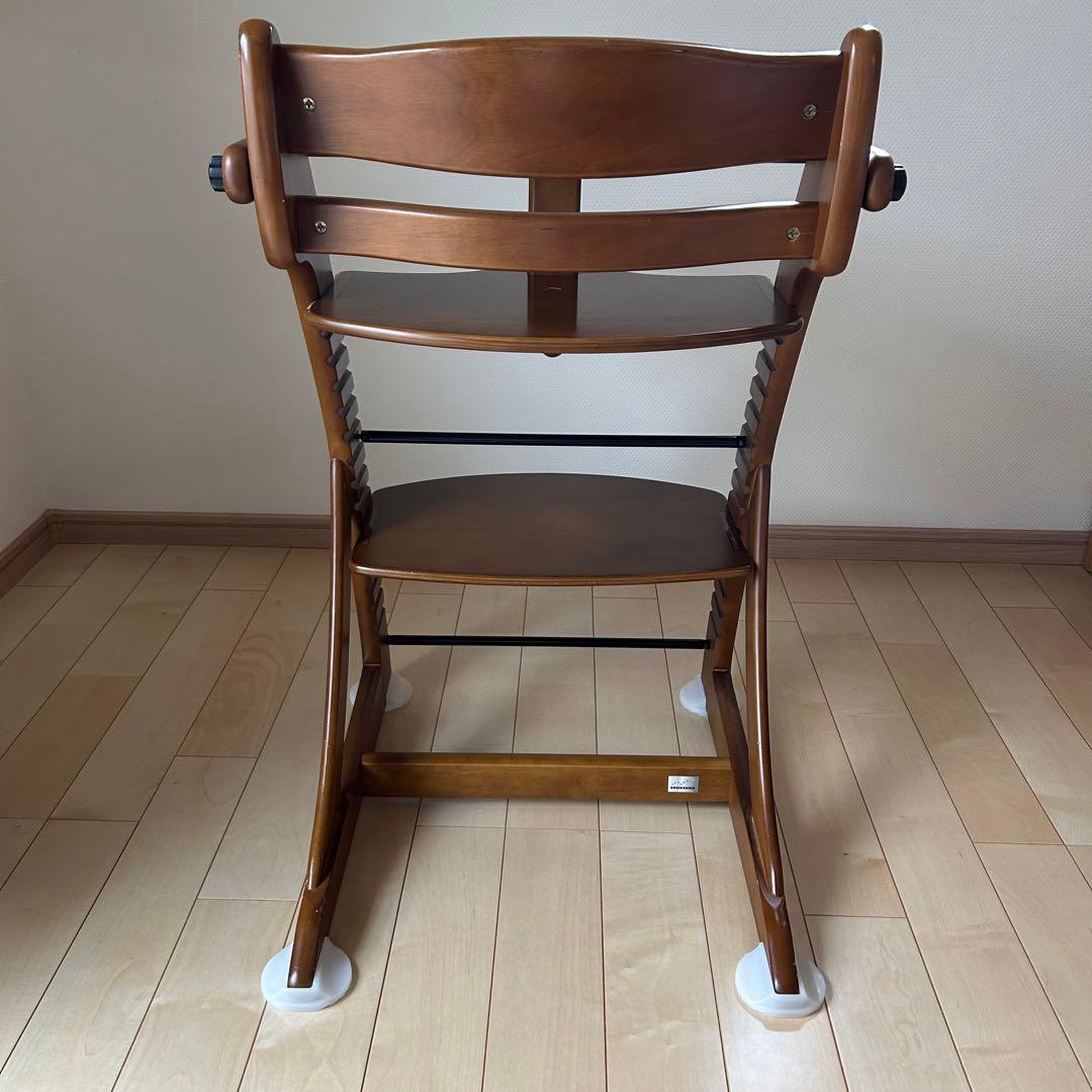 大和屋　すくすくチェア