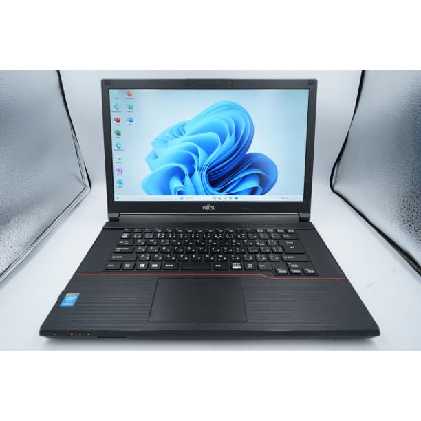 バッテリー◎ フルHD 15 富士通 i5-4 SSD128GB オフィス