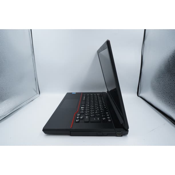 バッテリー◎ フルHD 15 富士通 i5-4 SSD128GB オフィス